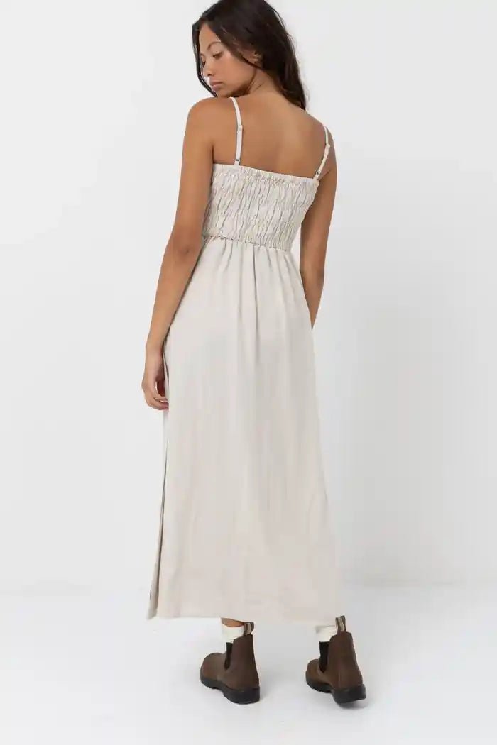 Classic Shirred Midi Robe Femme#DressRhythm