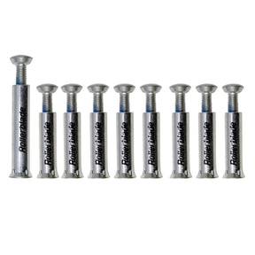 Axes en alumiuim. Inlus 8 axes standards et 1 axe de freinVisserieRollerblade