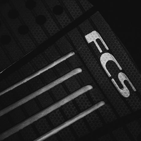 Julian Black/Charcoal - Pad de SurfPadsFcs
