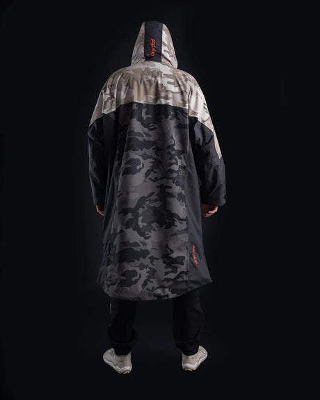 Nexus - Poncho Impermeable Zippé Adulte Manches Longues Noir CamoPonchosDryrobe